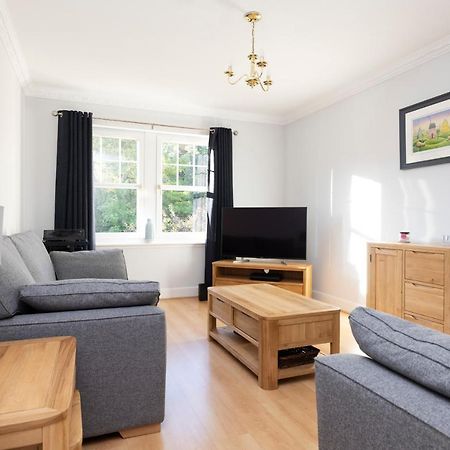 Joivy Modern Flat With Free Parking Apartment Edinburgh Bagian luar foto